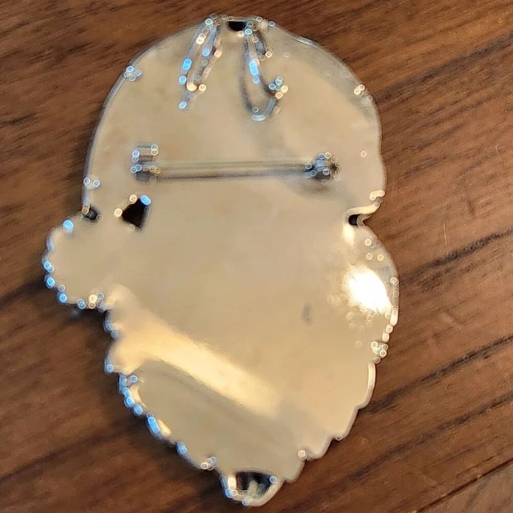 Santa Pendant/Pin - Picture 4 of 6